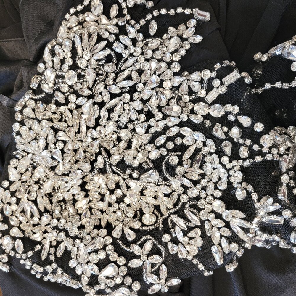 Mac Duggal Embellished One Shoulder Long Sleeve Gown - Picture 7 of 13